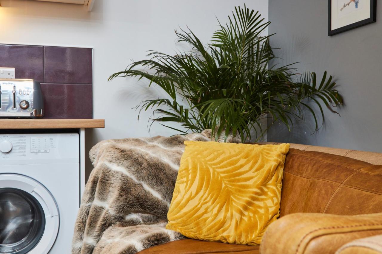 The Wood Loft - Self Check-In, Self-Catering Apartment For East Midlands Airport Kegworth Esterno foto