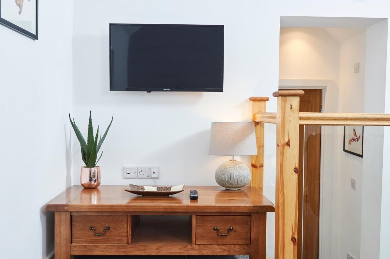The Wood Loft - Self Check-In, Self-Catering Apartment For East Midlands Airport Kegworth Esterno foto