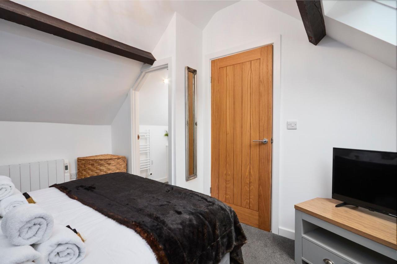 The Wood Loft - Self Check-In, Self-Catering Apartment For East Midlands Airport Kegworth Esterno foto
