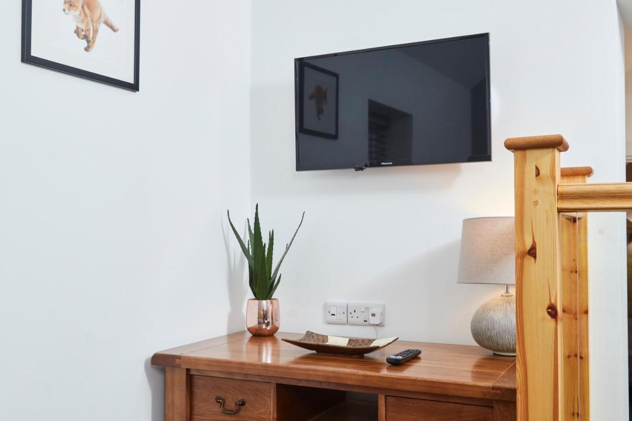 The Wood Loft - Self Check-In, Self-Catering Apartment For East Midlands Airport Kegworth Esterno foto